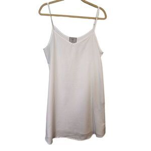 Chalet white long tank slip style top. M/L.
